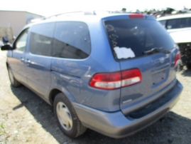 2001 TOYOTA SIENNA LE DENIM BLUE 3.0L AT Z16288